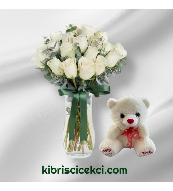 Vazoda 19 Beyaz Gül Ayıcık